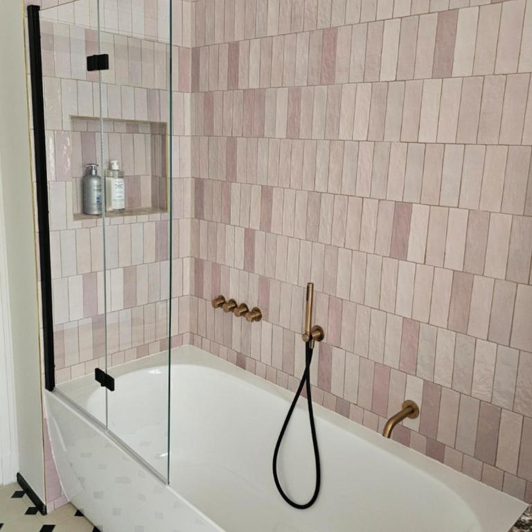 Apparemment de style 70s - Appartement 3 Chambres - 14