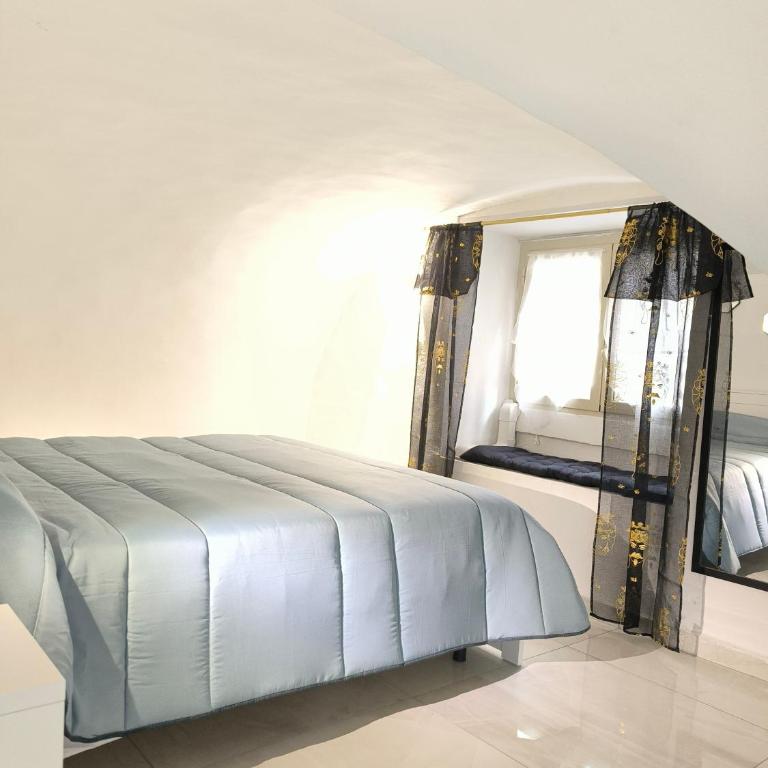 La Nica - Two-Bedroom House - 2