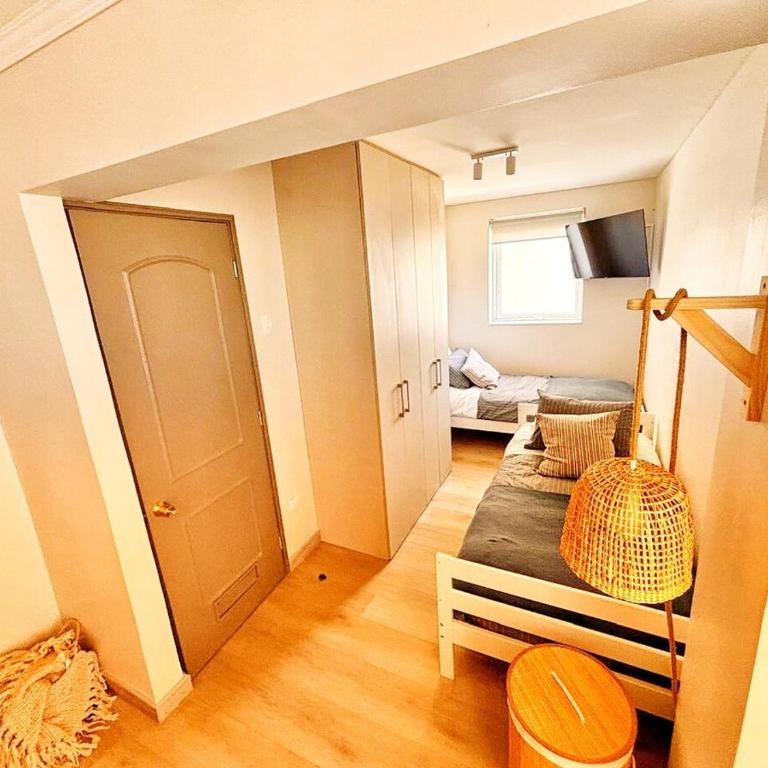 Spectacular oceanfront view for 8 people - Three-Bedroom Apartment - 17