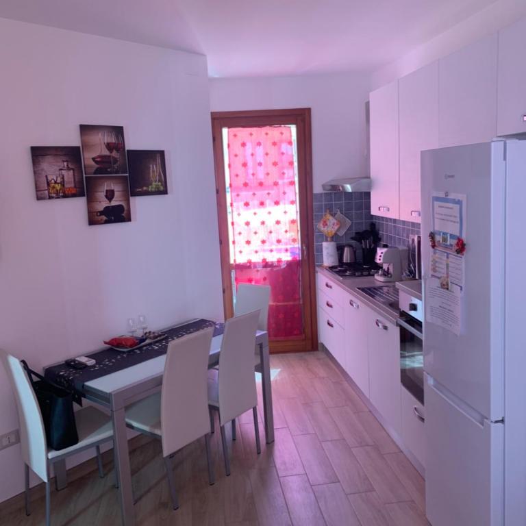 Holidays Apartment - Appartamento con 2 Camere da Letto - 12