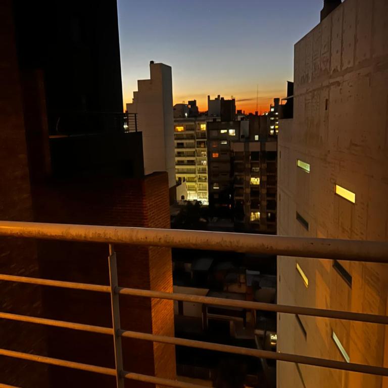 Monoambiente nuevo a 1 cuadra de Av Pellegrini - Apartamento - 10