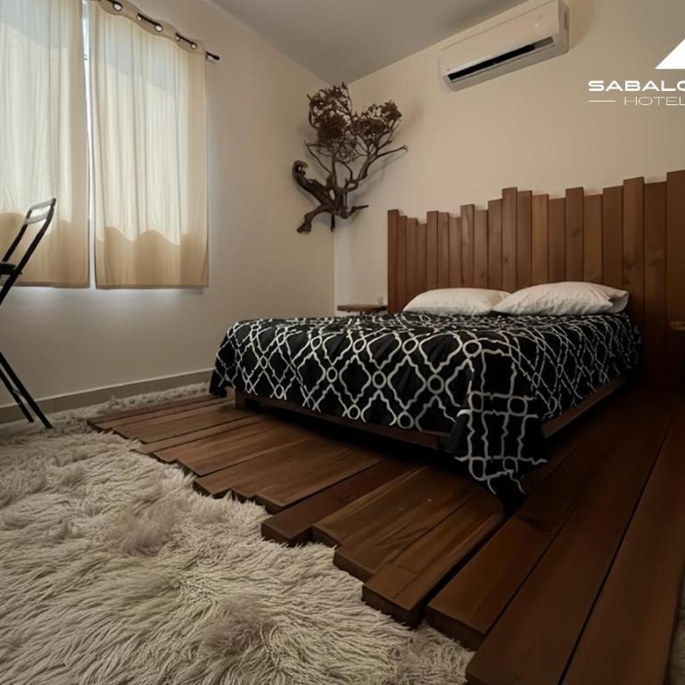 Sabalo's Hausen - Double Room with Private Bathroom - 2