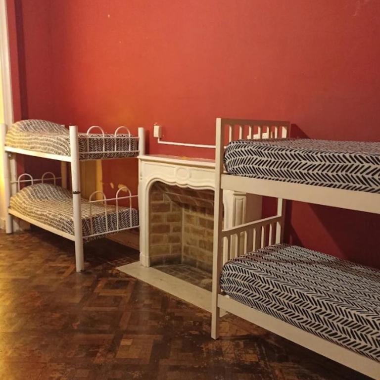 Hostel Downtown Las Morenas - Cama en habitación compartida mixta de 6 camas - 1