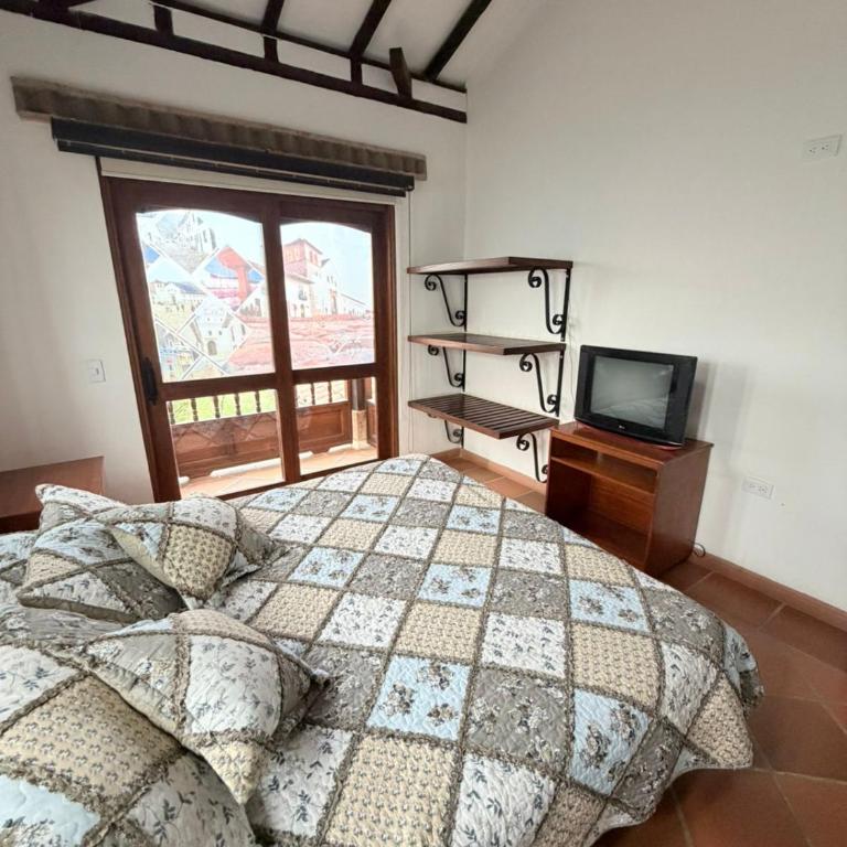La Casa Colonial Imperial - Six-Bedroom House - 24