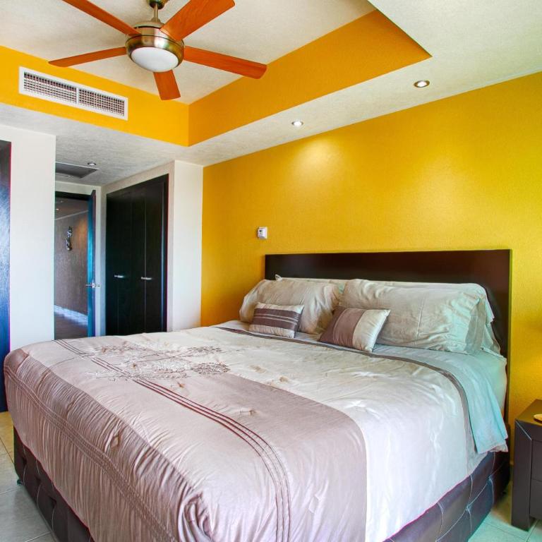 Pools, Gym and Restaurant, Beachfront 1BR - Vacation Home - 19