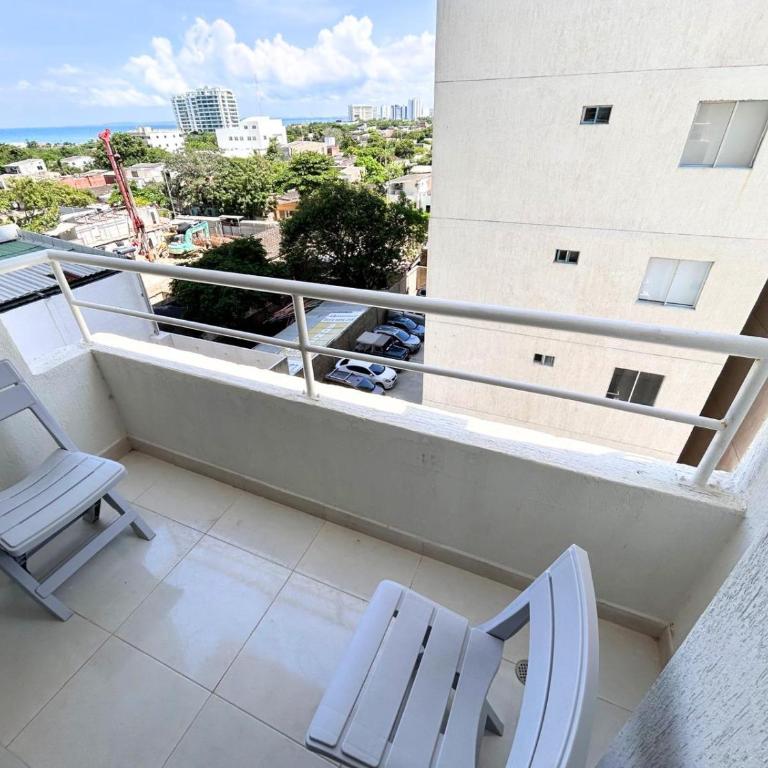 Team Renacer Broker Brisas del Mar and Pool - Three-Bedroom Apartment - 1