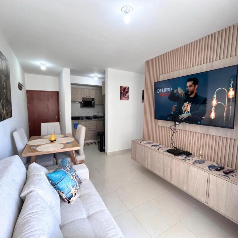 Team Renacer Broker Brisas del Mar and Pool - Three-Bedroom Apartment - 4