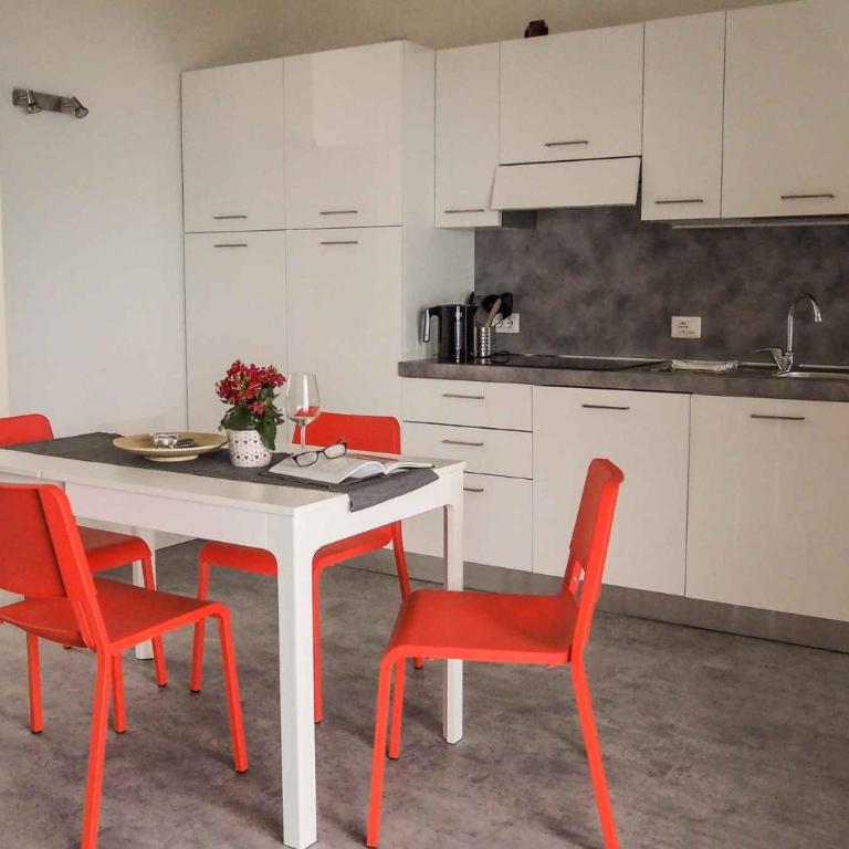 Apartments in Tremosine sul Garda 34645 - Apartamento - 26
