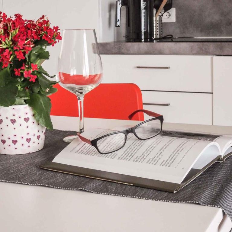 Apartments in Tremosine sul Garda 34645 - Apartamento - 30