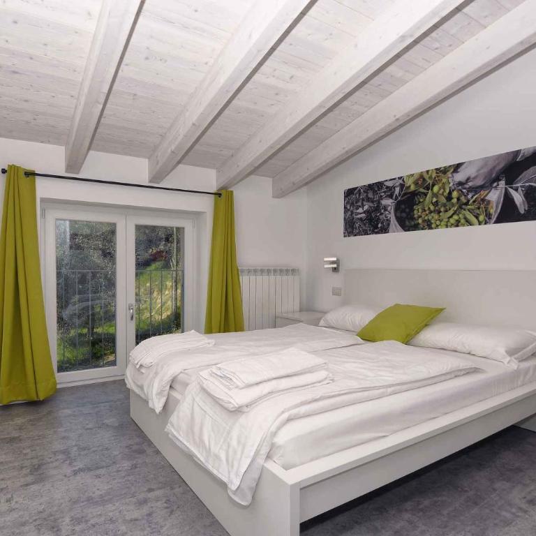 Apartments in Tremosine sul Garda 34645 - Apartamento - 32