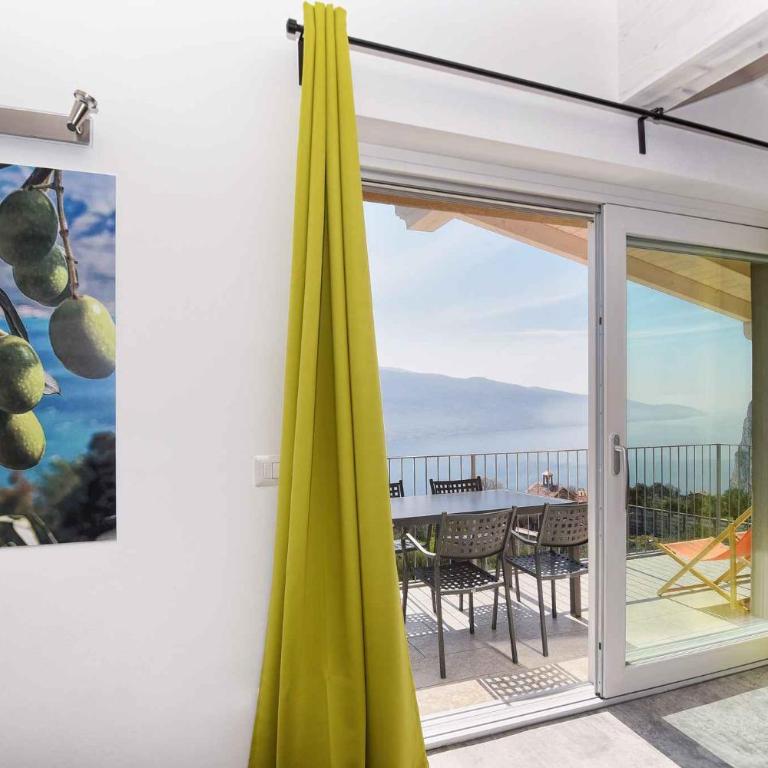 Apartments in Tremosine sul Garda 34645 - Apartamento - 39