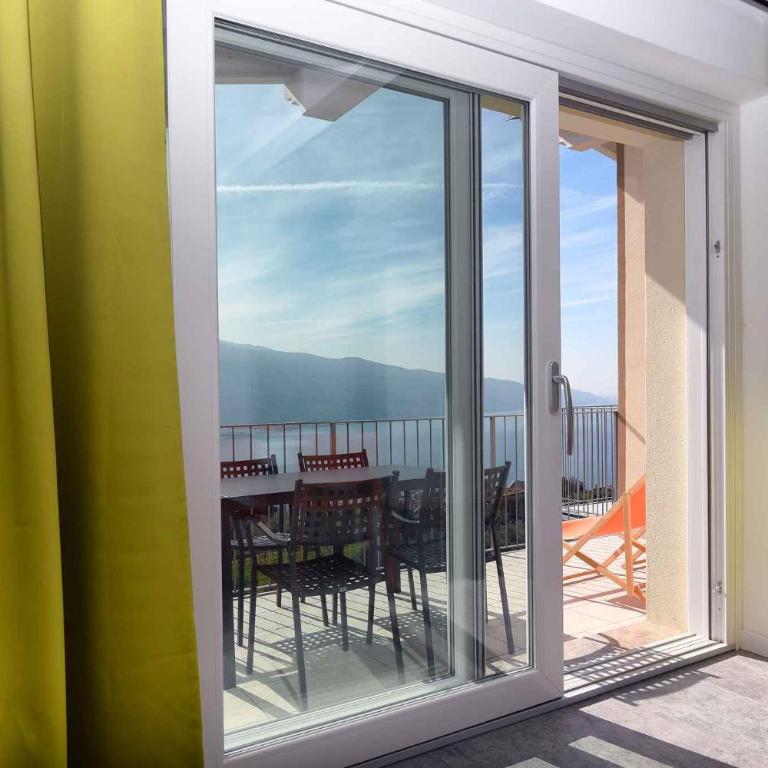 Apartments in Tremosine sul Garda 34645 - Apartamento - 40