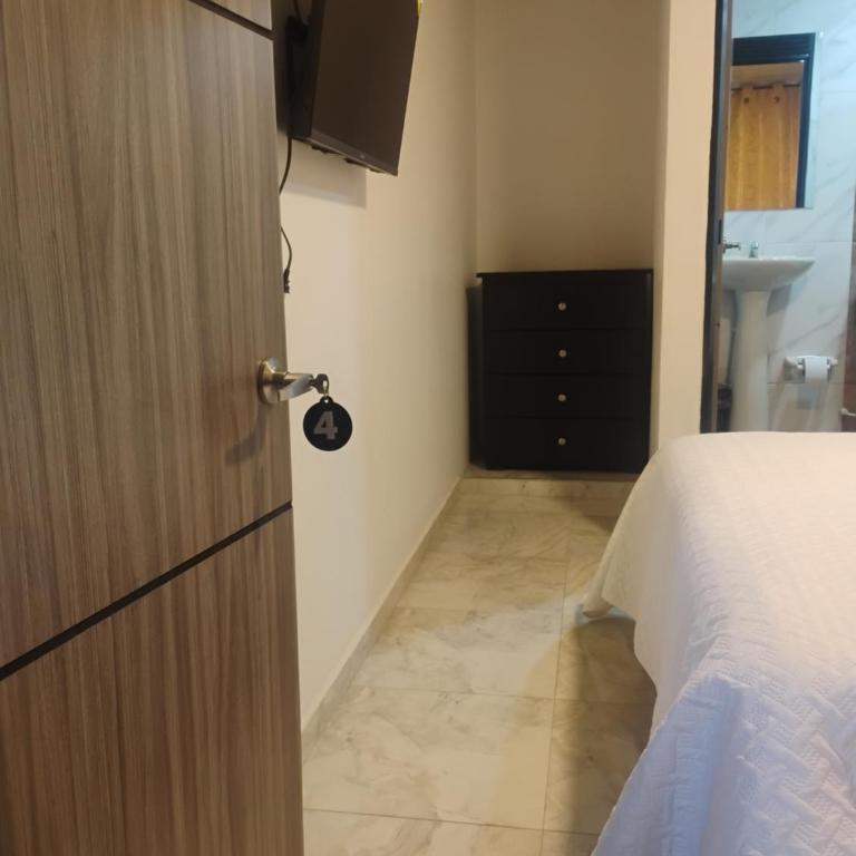 Hotel Iraca - Double Room - 11