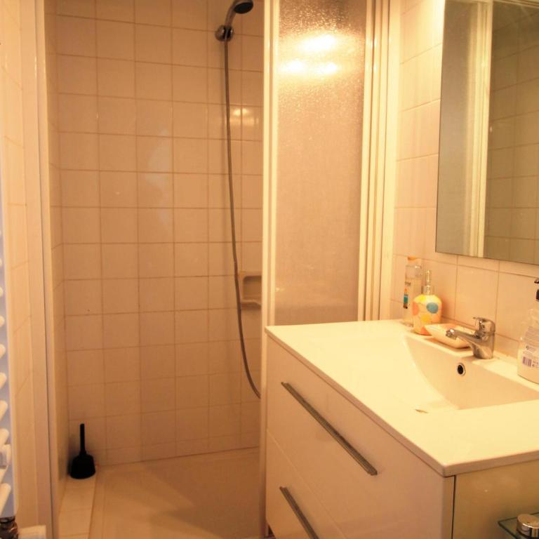 Apartamento en Primera Línea en Roses - Terraza y Garaje - ES-258-168 - Apartment - 20