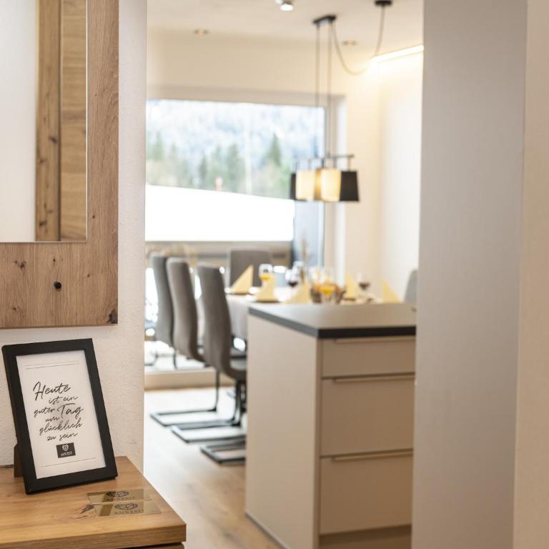 Alpine apartment with dream view & garden feeling - Ferienhaus mit 2 Schlafzimmern - 18