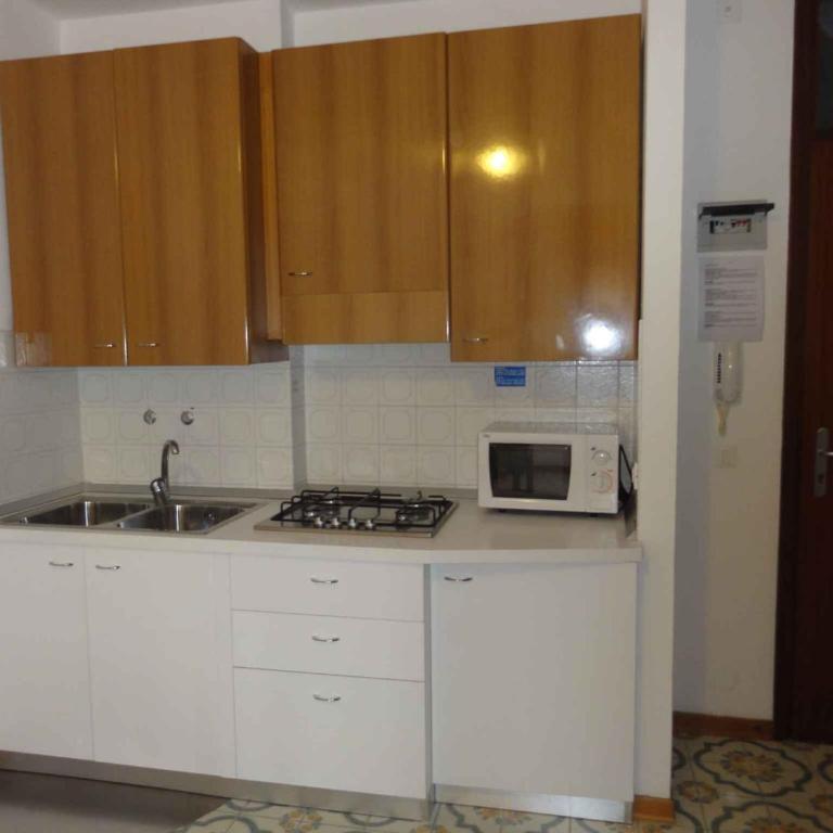 Apartments in Bibione 37119 - Apartment - 4