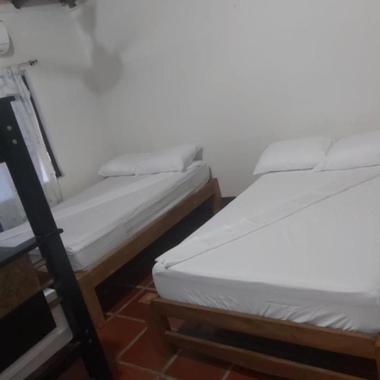Cabaña Espolon - Habitación Familiar - 2