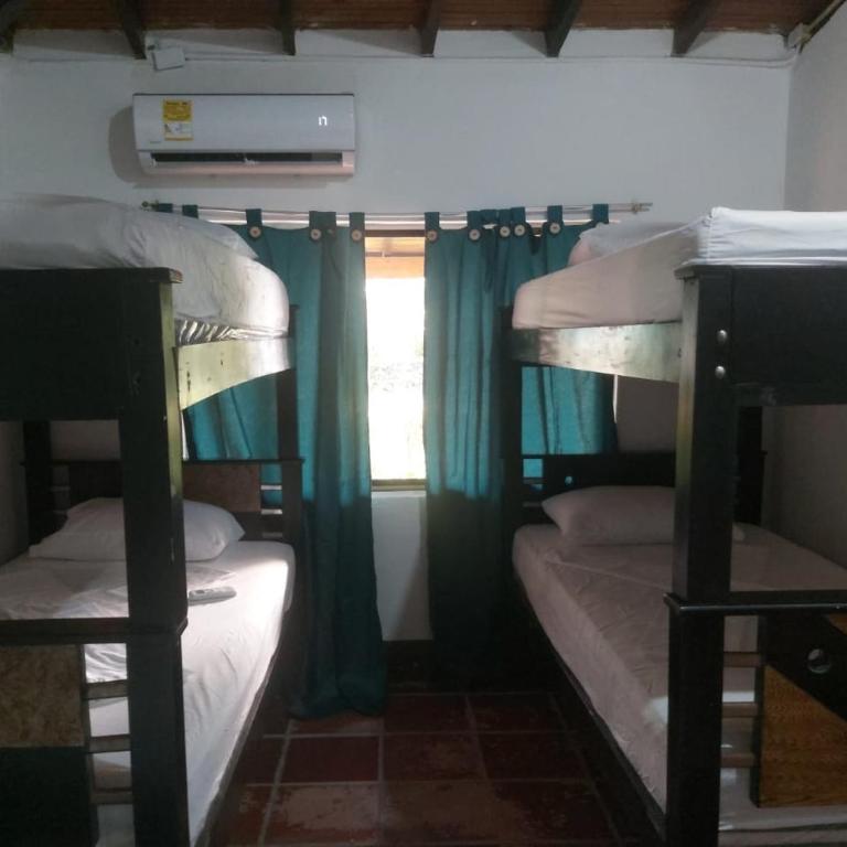 Cabaña Espolon - Habitación Familiar - 3