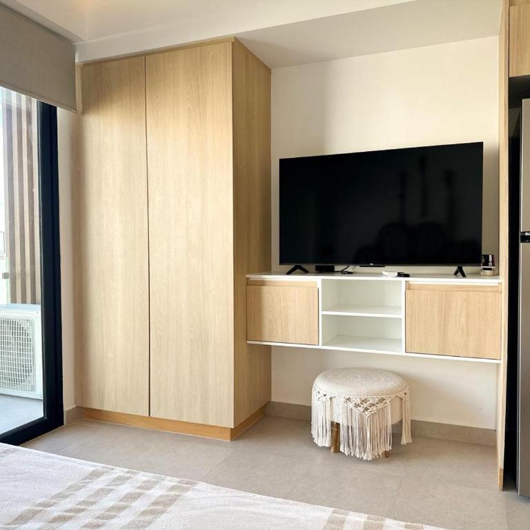 Zuhause Apartments 5th AV - Studio - 4
