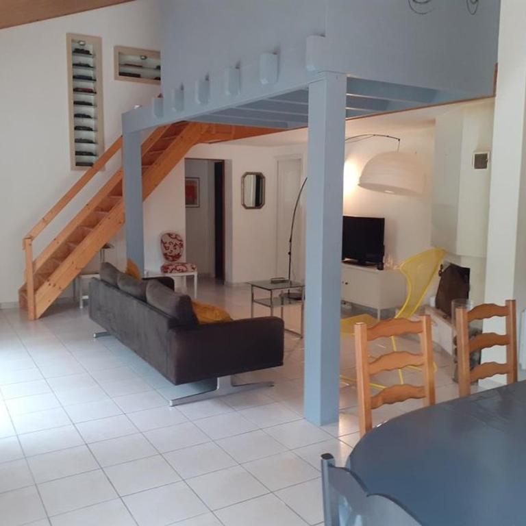Maison boisée, 800m de la plage, 100m², 3 chambres, terrasse, parking - FR-1-777-18 - Vacation Home - 3