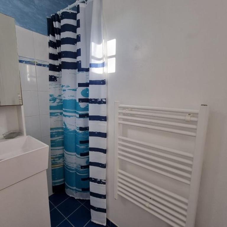 Maison 3* avec piscine privée et Wi-Fi à Saint-Jean-de-Monts - FR-1-777-13 - Ferienhaus - 7