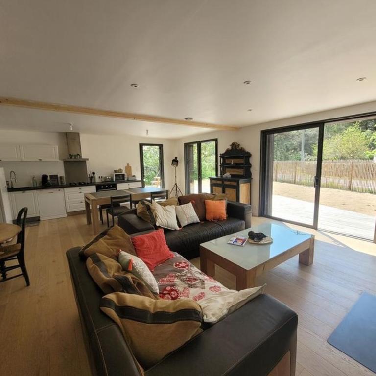 Maison Moderne en Bordure de Forêt, Idéale pour 8/10 Pers, à 2km de la Plage avec WiFi et Terrasse - FR-1-777-6 - Maison de Vacances - 4