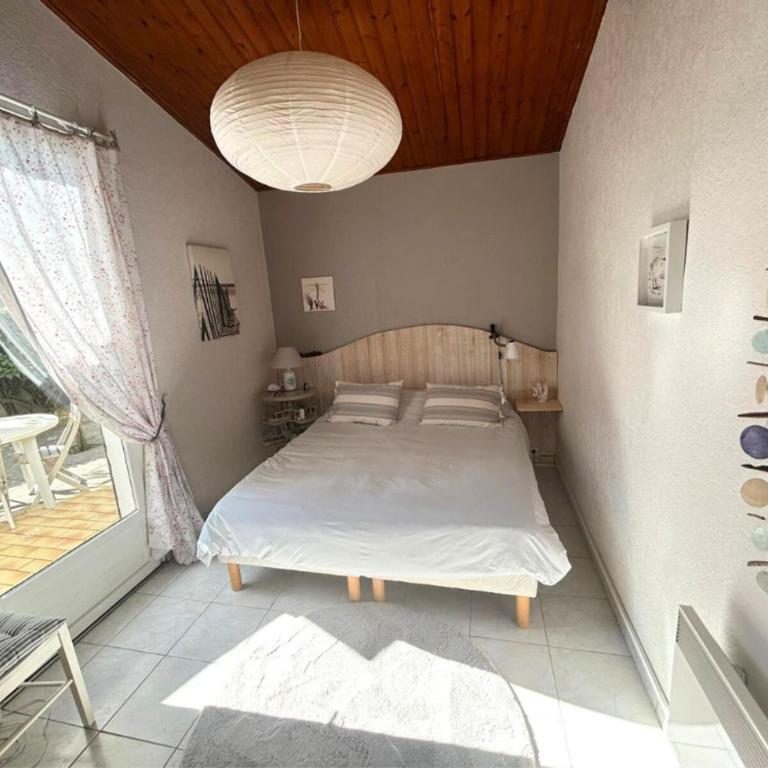 Charmante maison 7 couchages à 300m de la plage, parking et animaux admis - FR-1-777-45 - Vacation Home - 6