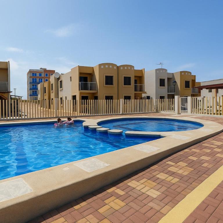 Portón al Mar - Three-Bedroom House - 1