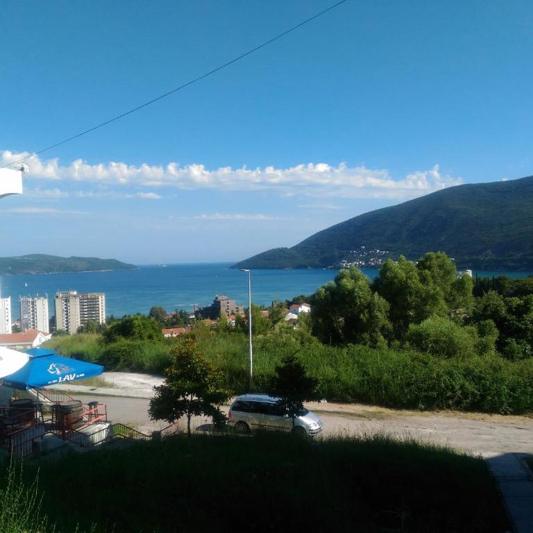 DLX Boka Pearl Residences - Two-Bedroom Apartment with Terrace and Sea View - 4