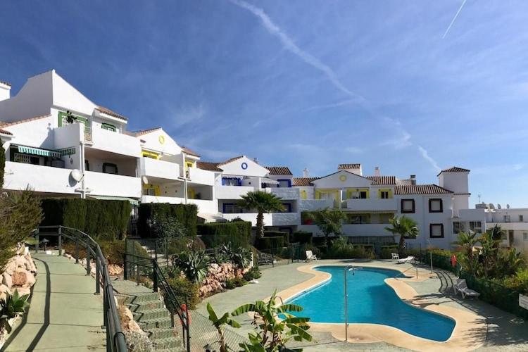 Apartment with communal pool in the heart of the Costa del Sol - Apartamento de 2 dormitorios - 9