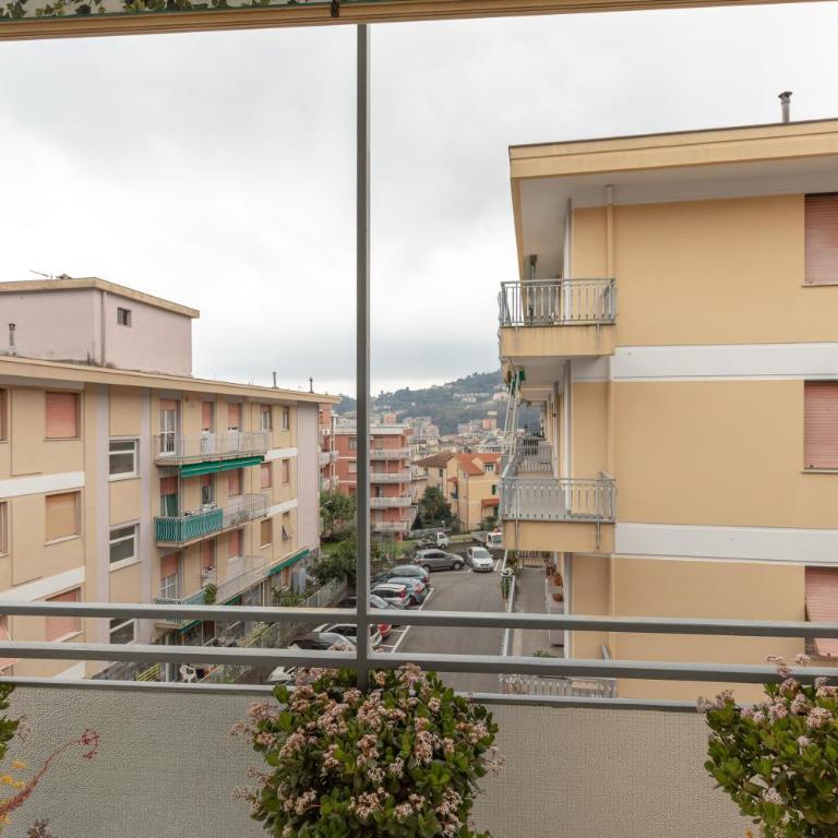 JOIVY Cerisola Perfect Apartment with Terrace in Rapallo - Appartamento con 2 Camere da Letto - 6