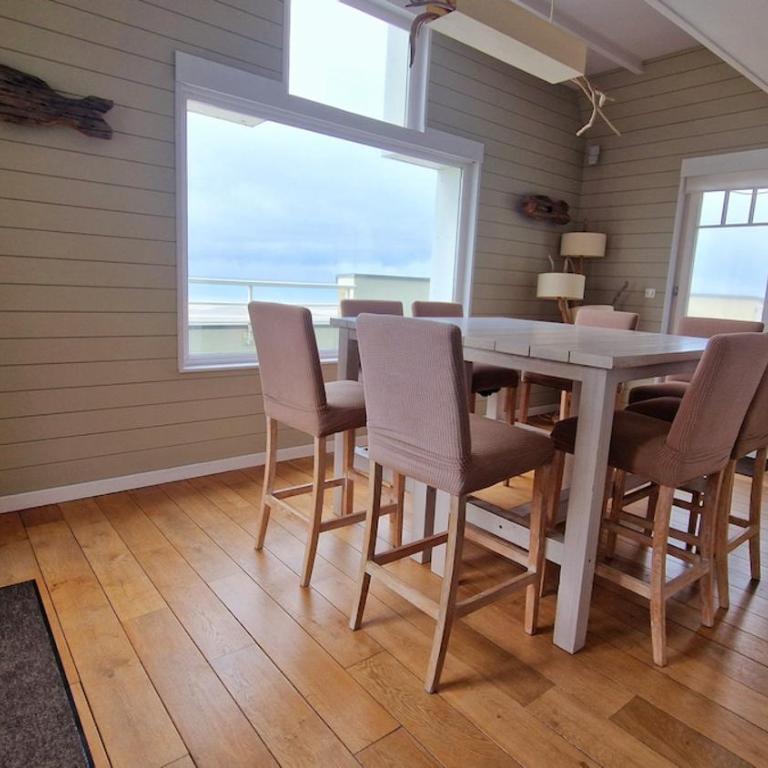 Appartement exceptionnel avec vue mer panoramique - Apartment - 17