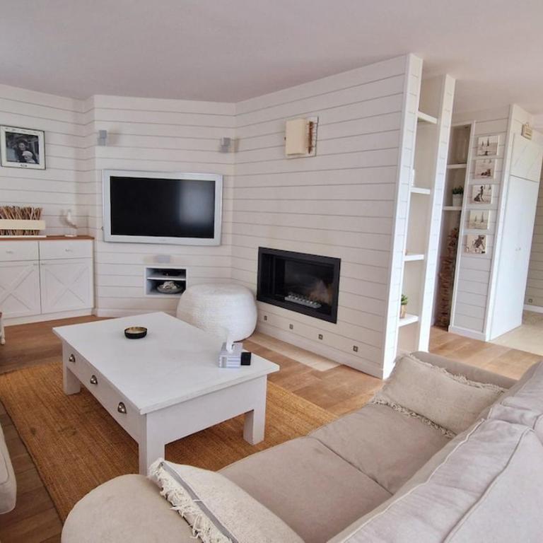 Appartement exceptionnel avec vue mer panoramique - Apartment - 20