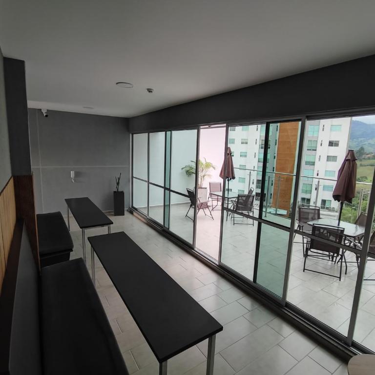 Belmonte Studios 316 by StayQuindio - Norte de Armenia, Wifi de Alta Velocidad, Cama King, Turco y Parqueadero Privado - Apartamento de 2 dormitorios - 36