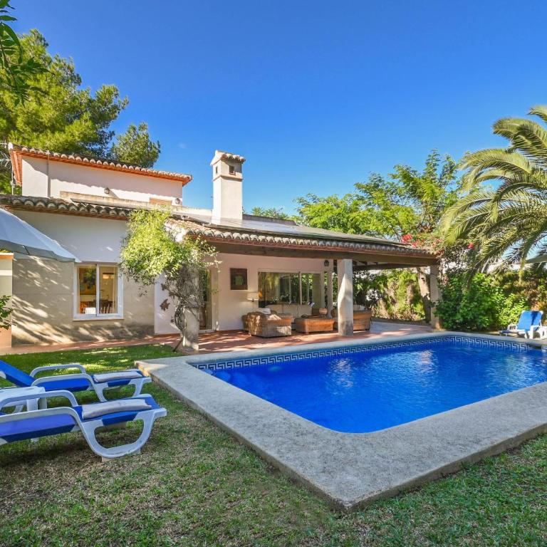 Alaya by Aguilarent - Villa - 1