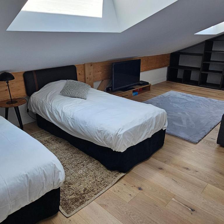Chalet Neuf à La Plagne - 3Niv, 12pers, Sauna, Parking, WiFi - FR-1-755-40 - Chalet - 14