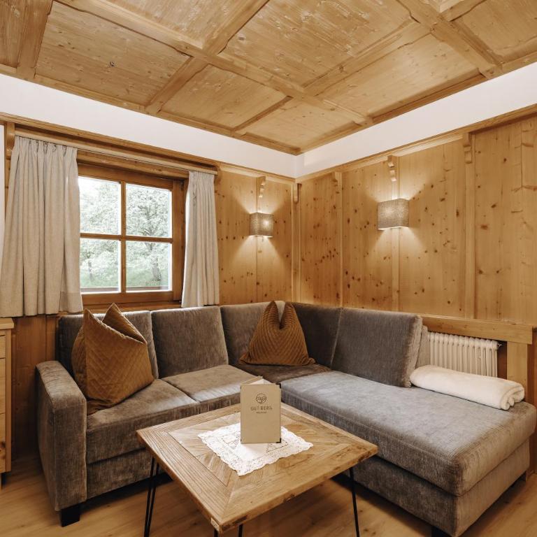 Appartements Gut Berg - Standard Apartment mit 2 Schlafzimmern - 1