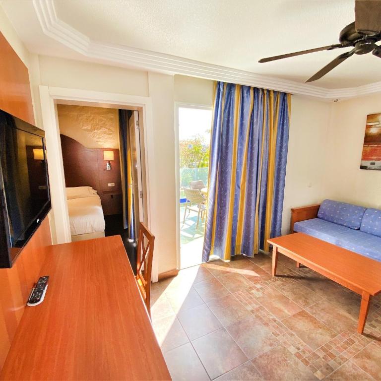 Park Club Europe - All Inclusive Resort - Habitación Doble Familiar - 3