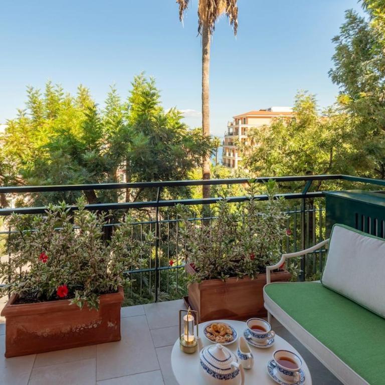 Overture - Panoramic Luxury Terrace Residence Sorrento Center - Two-Bedroom Apartment - 16