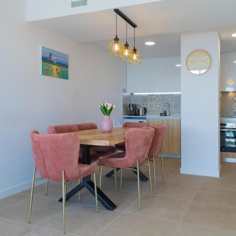 Sunrise Tower Calpe - great location - 5 minutes walk to the sea - Three-Bedroom Apartment - 17
