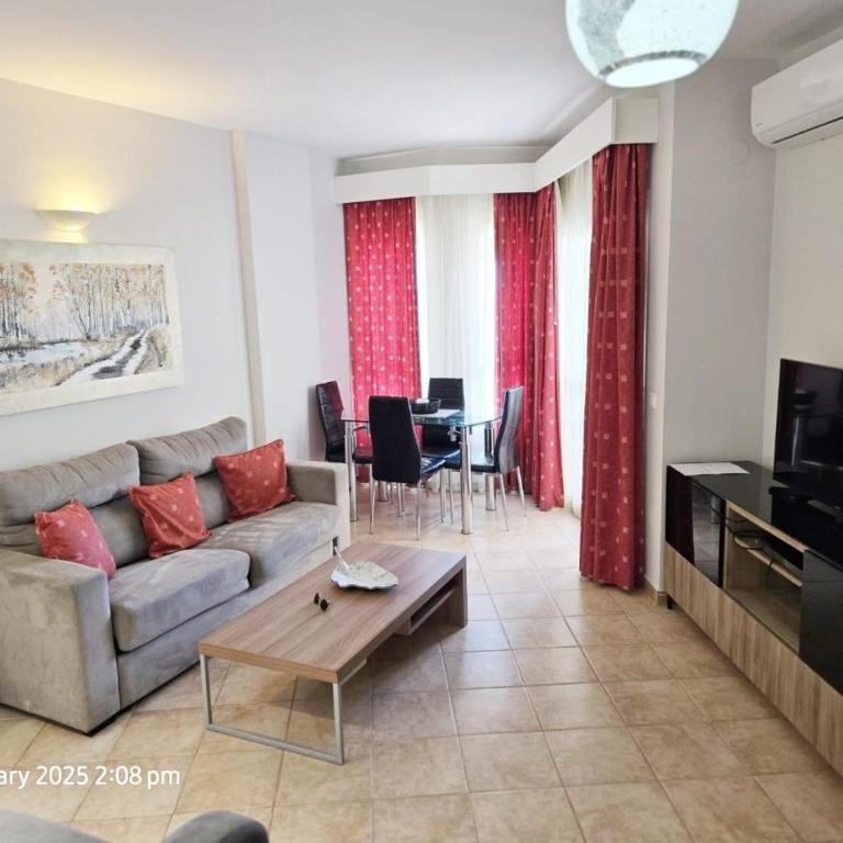 Charming 1 Bedroom Apartment in BenalBeach - One-Bedroom Apartment - 44