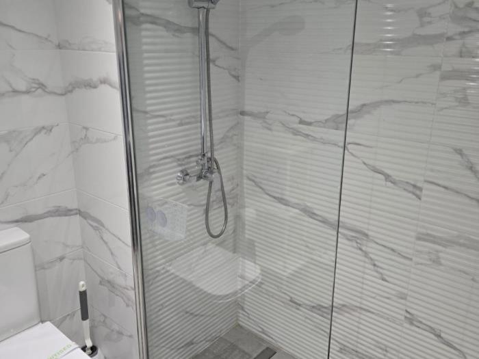 Charming 1 Bedroom Apartment in BenalBeach - One-Bedroom Apartment - 38