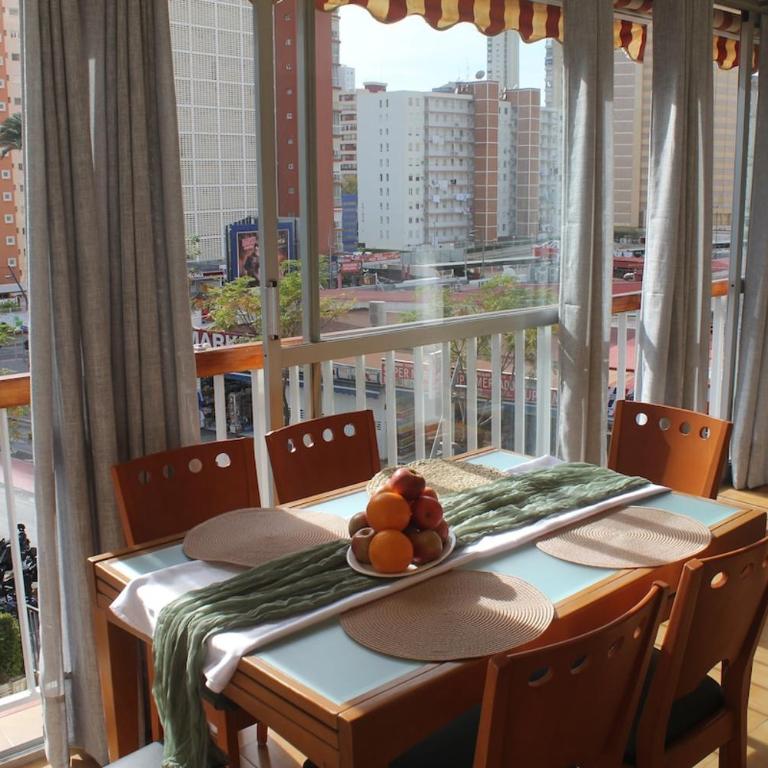Aguaazul Apartment Steps from the sea in Benidorm - Three-Bedroom Apartment - 17
