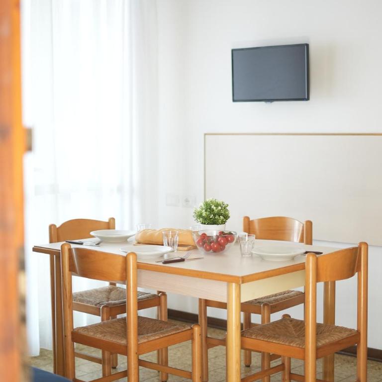 Residence G. Verdi - Appartamento Familiare con 1 Camera da Letto - 5