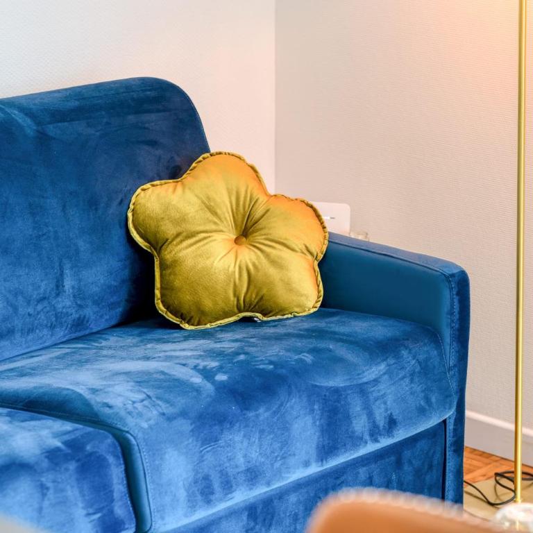 Alexandre F2 cosy avec parking à deux pas de la Seine - Appartement - 5