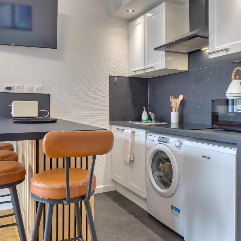 Alexandre F2 cosy avec parking à deux pas de la Seine - Appartement - 4