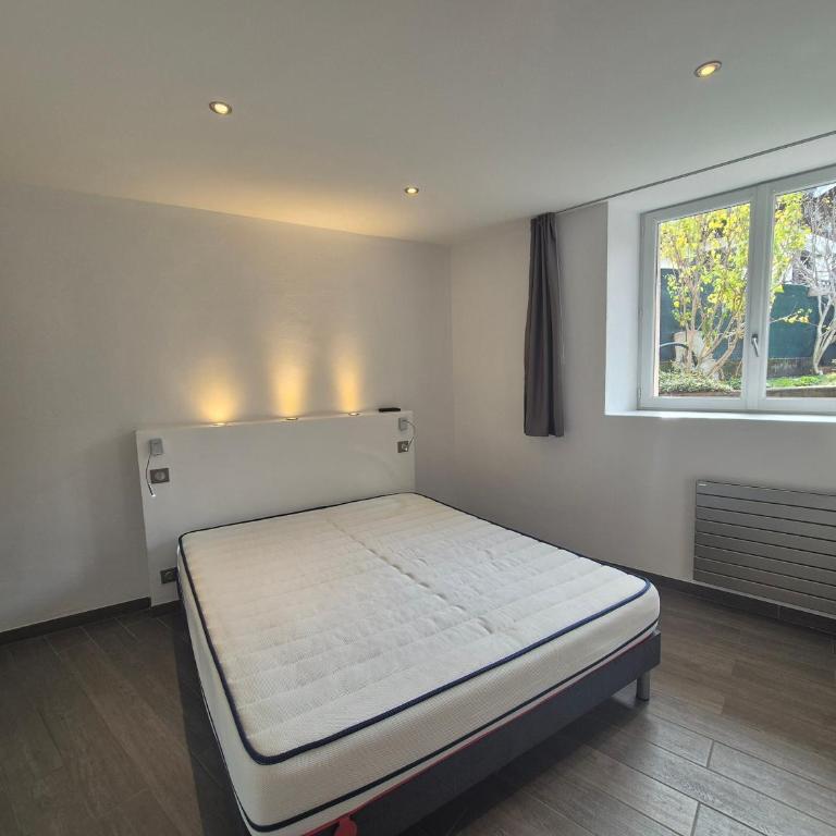 Charmant 2 pièces avec jardin - Hyper centre BSM - Appartement 1 Chambre - 3