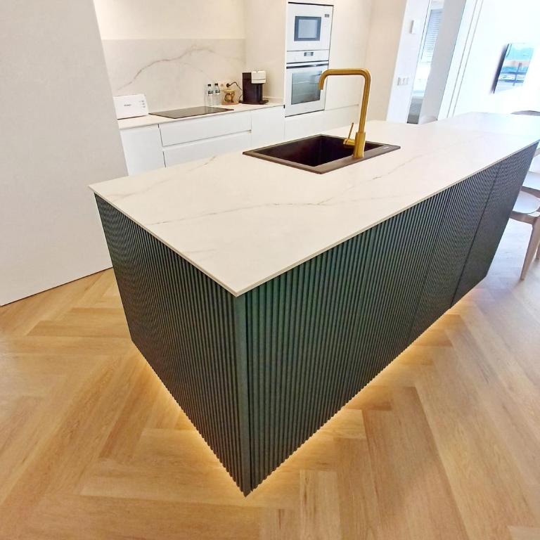 Alojamiento de lujo con vistas - Two-Bedroom Apartment - 5