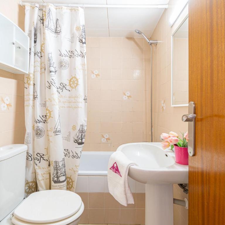 Basic Comfort Apartment Karina 16º 0102 - Apartamento - 16