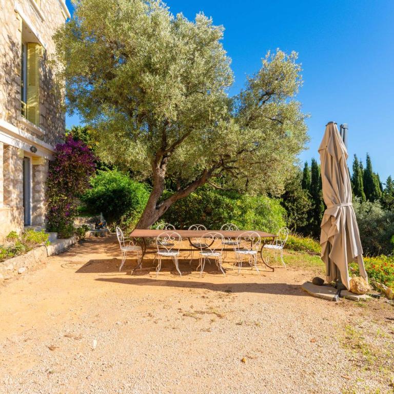 Vue Mer - Grande Terrasse - Jardin Privé & Parking - Villa 2 Chambres - 25
